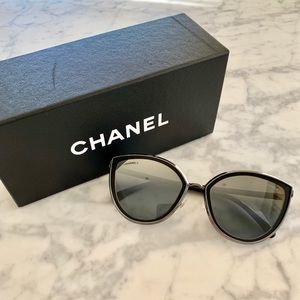 ✨AUTHENTIC✨ CHANEL Cat Eye Sunglasses